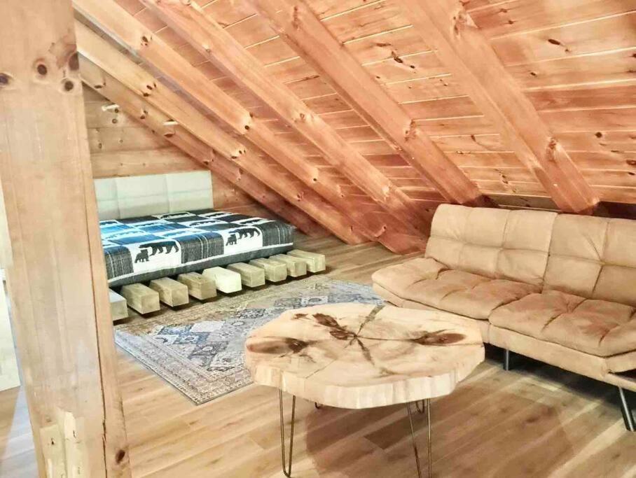 Modern Lake Side Nest• Hotub Fenced Yard King Beds Sevierville Exterior photo