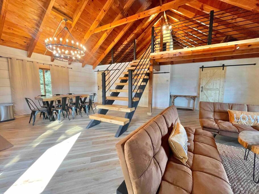 Modern Lake Side Nest• Hotub Fenced Yard King Beds Sevierville Exterior photo