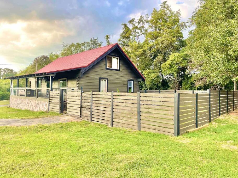 Modern Lake Side Nest• Hotub Fenced Yard King Beds Sevierville Exterior photo